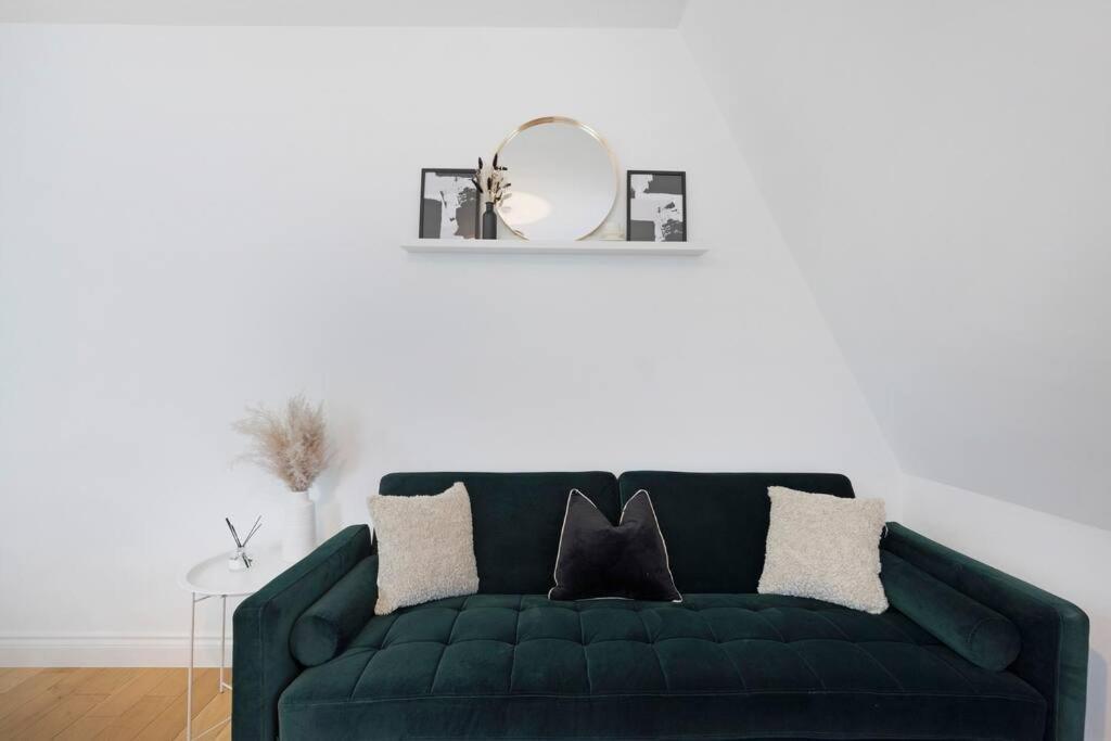 Apartment Roomy One Bed Loft